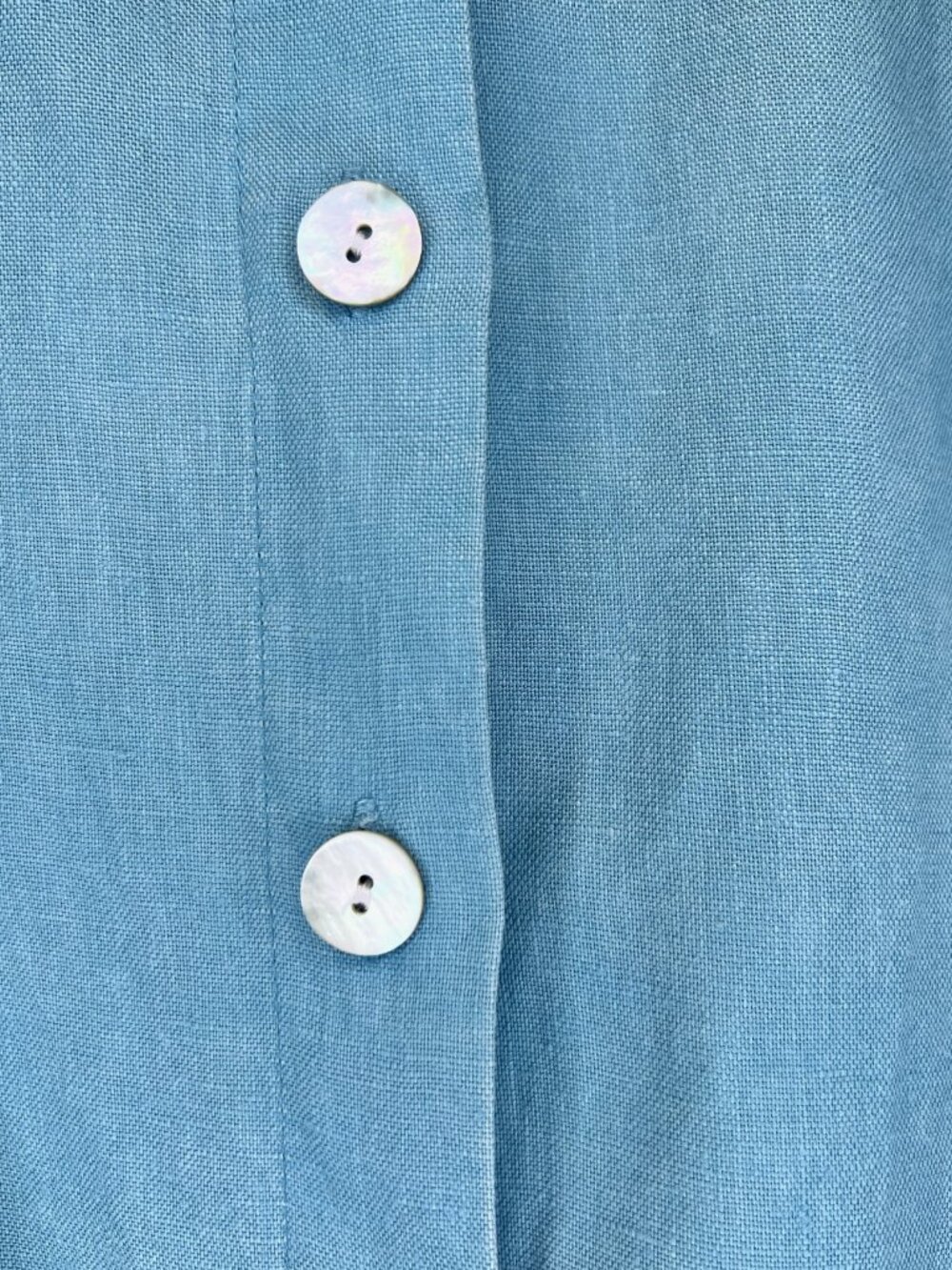 'Orvis' 100% Linen Light Blue Short Sleeve Button Front Shirt - Size L (14/16) - Picture 6 of 8